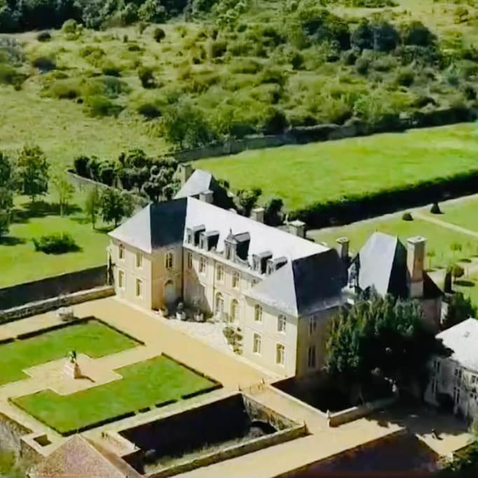 Chateau D'Ardenay Sur Merize Exterior photo